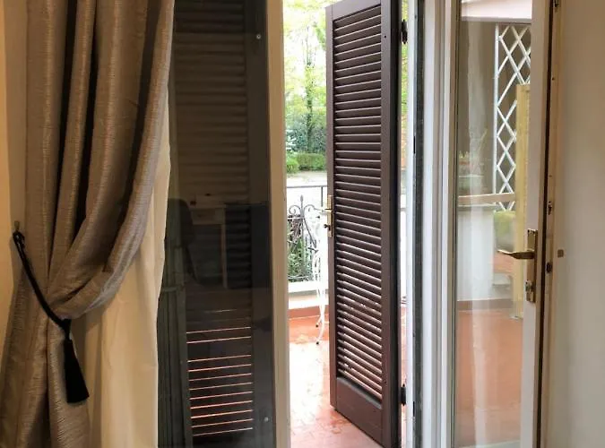 B&B Il Portico 파엔차